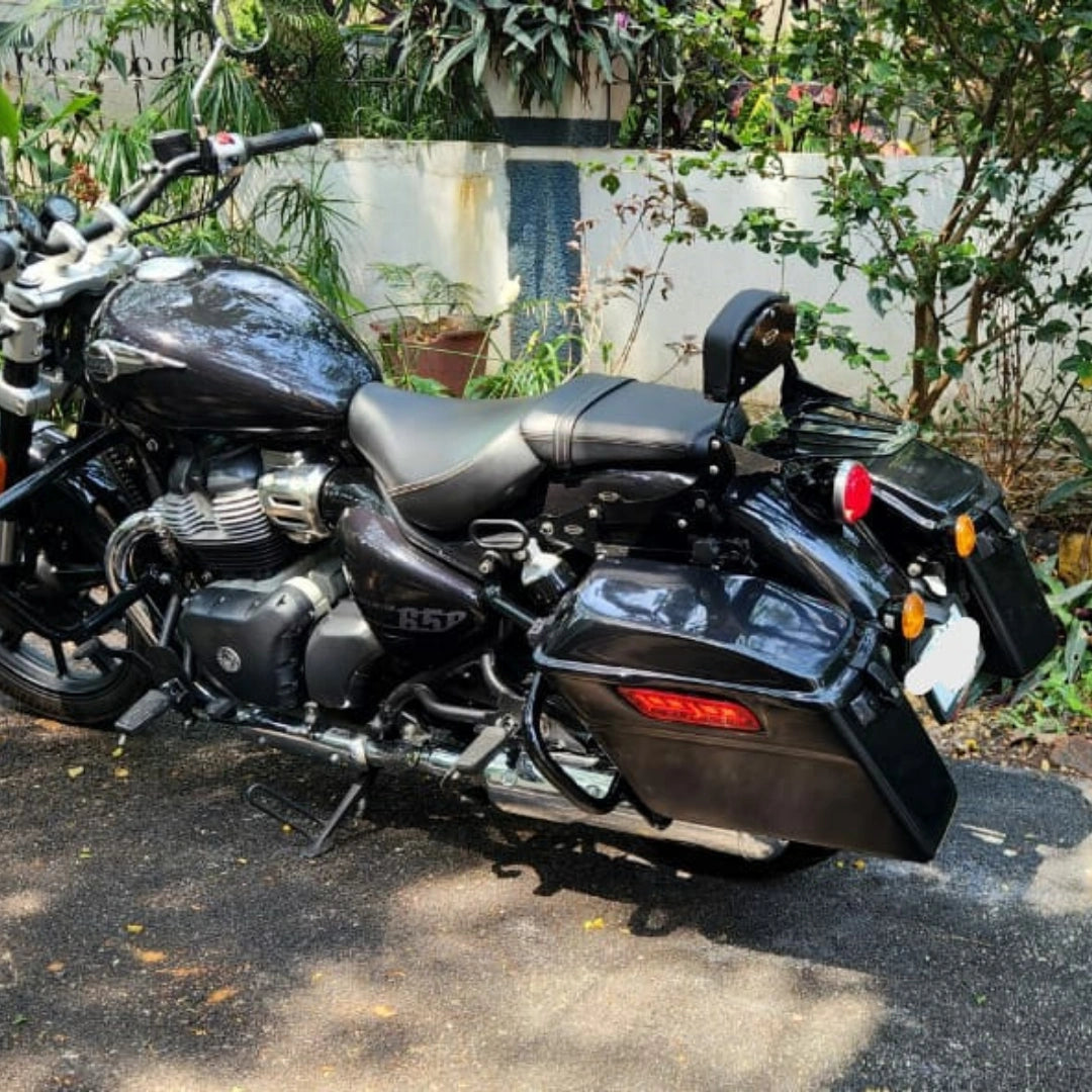 Super Meteor 650 - Detachable Pillion Backrest with luggage rack
