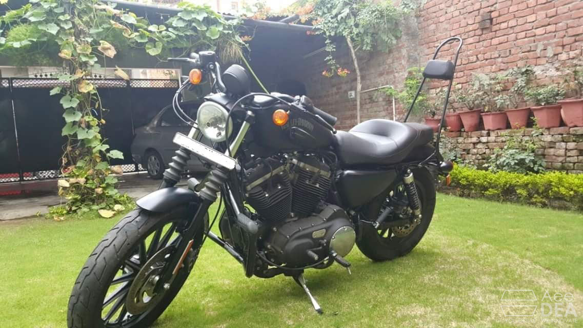 IRON 883 – Full Seat Optional Rider Backrest