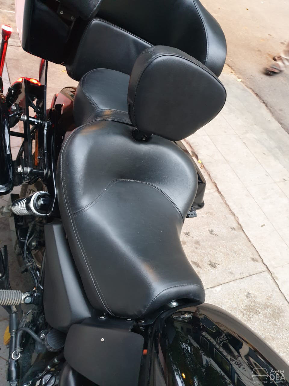 Low Rider- Full Seat Optional Rider Backrest