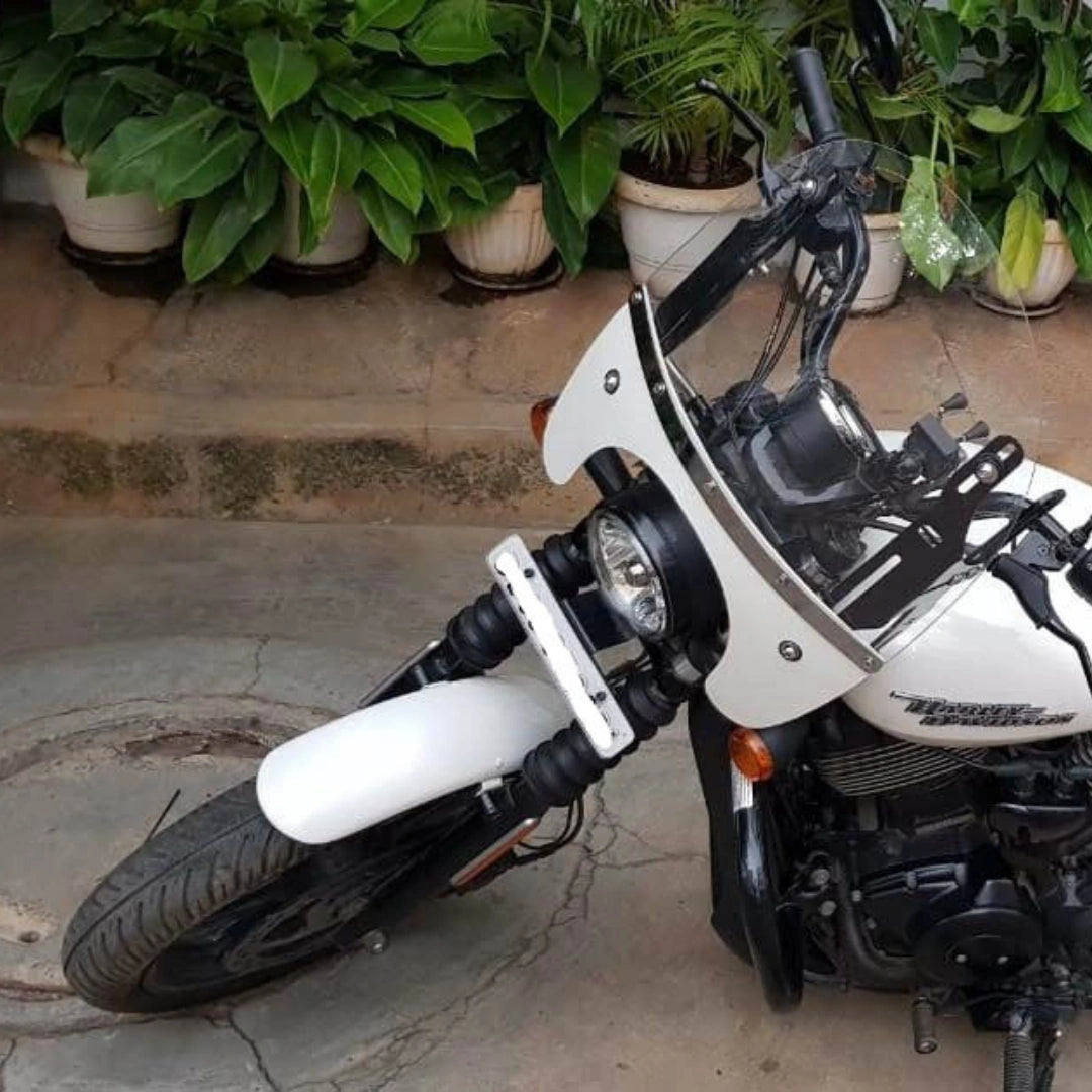 Side close-up of an adjustable motorcycle windshield and its mounting position