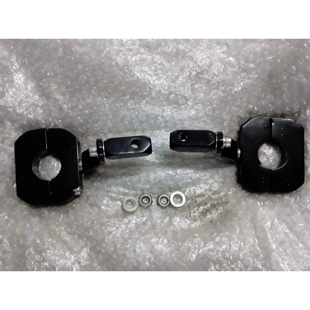 Black auxiliary light mounting components with included mounting hardware