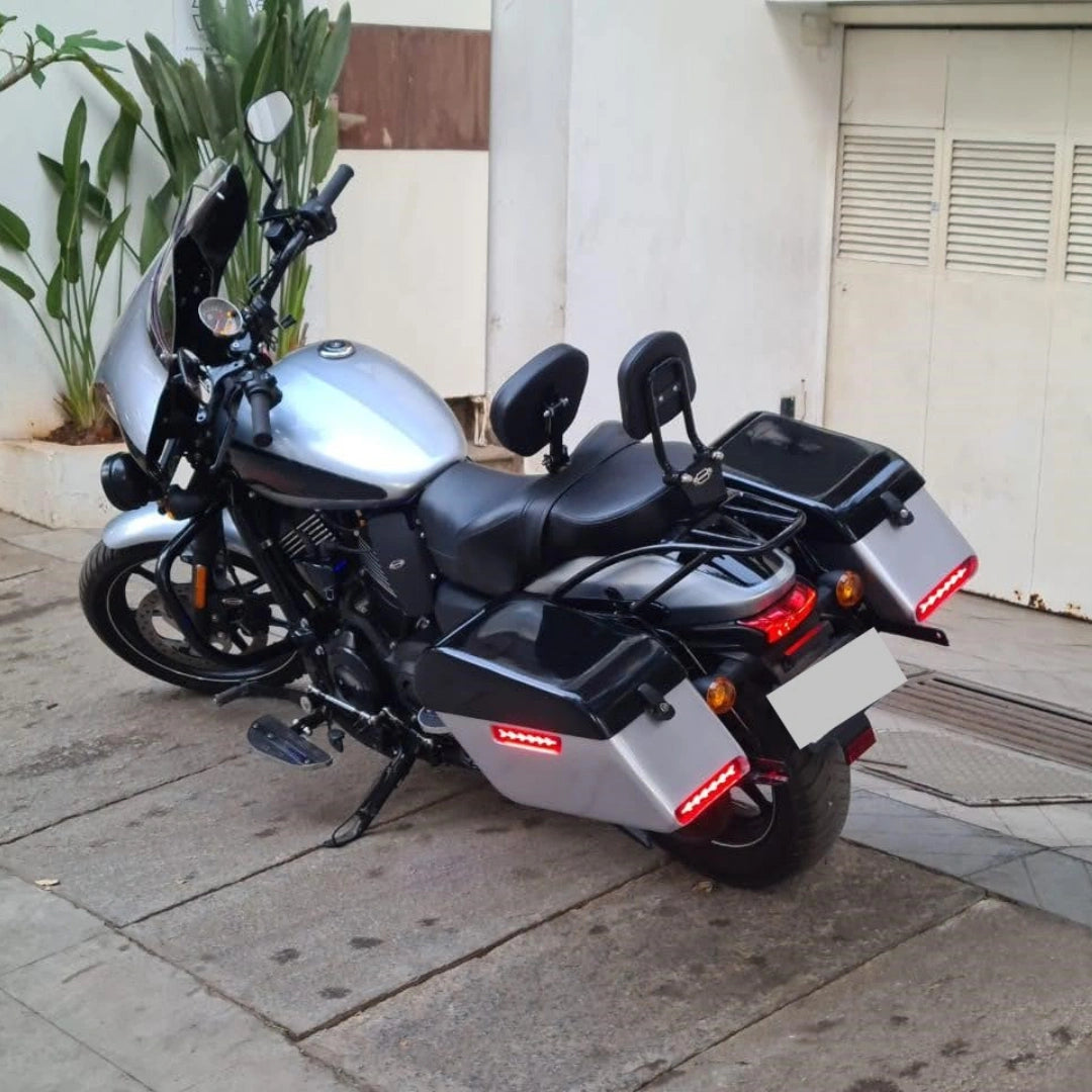 Motorcycle fitted with AeeDEA extended forward foot controls and rider footboards