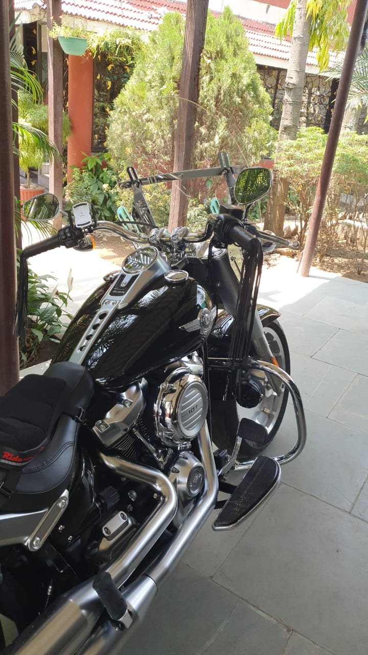 Fatboy 2018 – Fully Adjustable Windshield – Wide Type