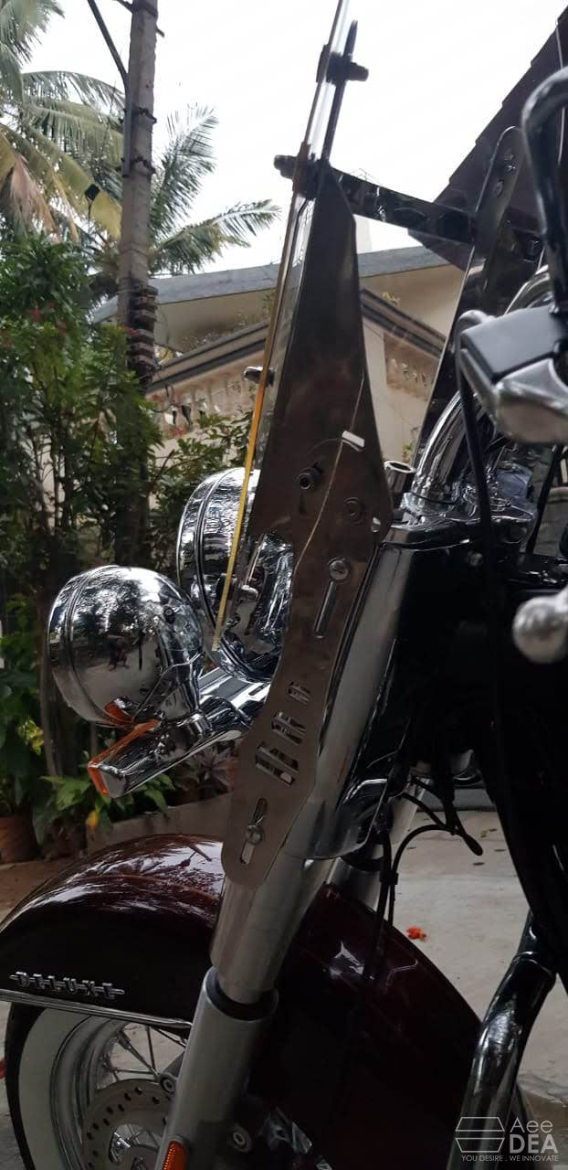 Fatboy Pre 2018 – Fully Adjustable Windshield – Wide Type