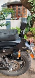 IRON 883 – Pillion Backrest – Moulded Backrest Stout and Tall
