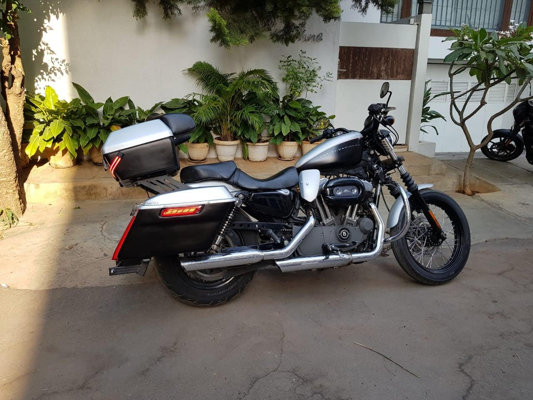 Motorcycle fitted with AeeDEA heat deflectors around the engine area
