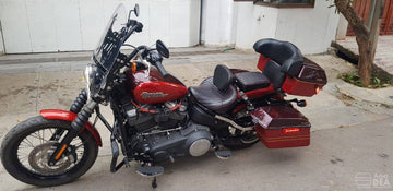 Street Bob 2018- Side Panniers