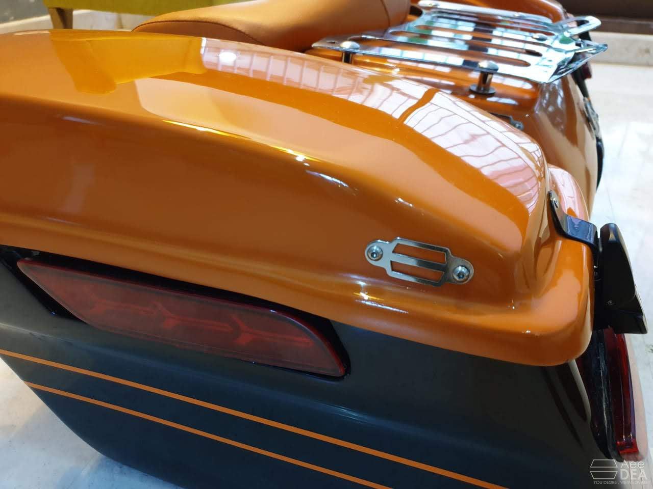 Custom 1200 – Side Panniers