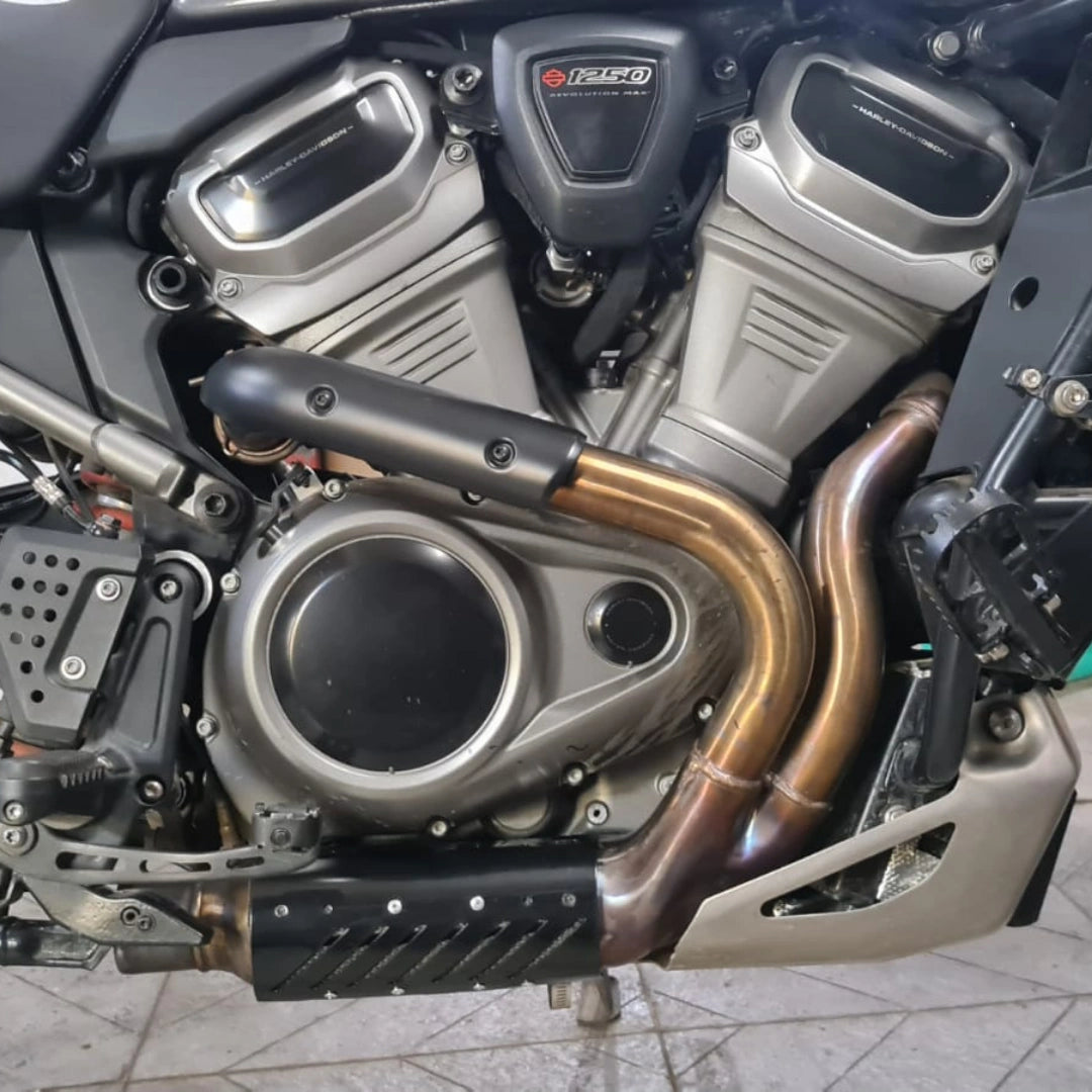 Harley-Davidson Pan America with AeeDEA SCR exhaust heat deflector installed