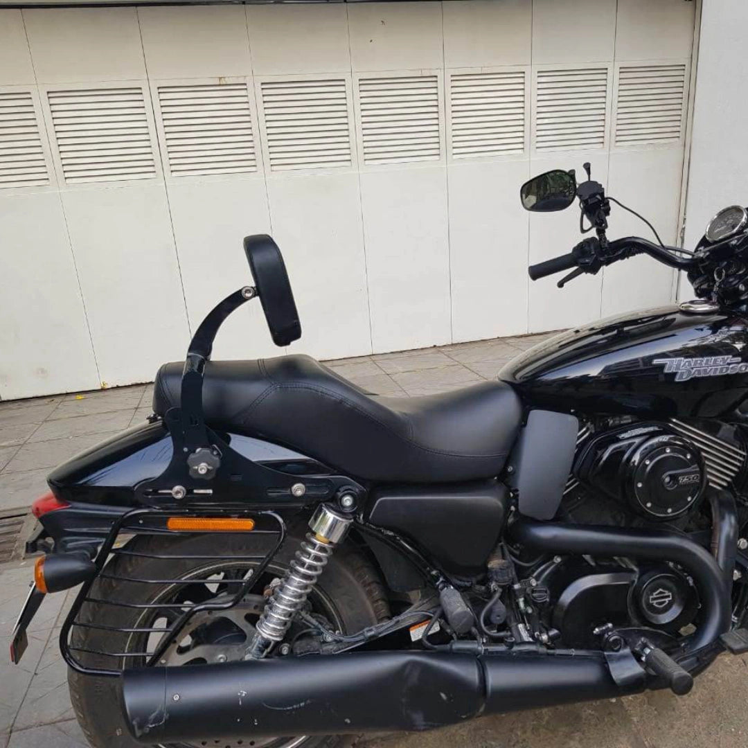 AeeDEA 2-in-1 backrest shown in rider mode and pillion mode on a motorcycle
