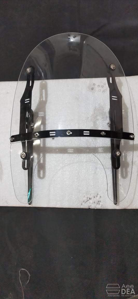 AeeDEA adjustable windshield fitted with black mounting hardware