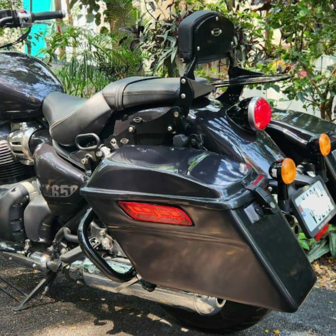 AeeDEA pillion backrest and luggage rack installed with a side pannier on Super Meteor 650