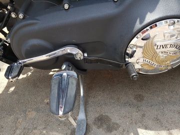 Heel Shifter/ Shoe Protector- Street Bob 2018 and post