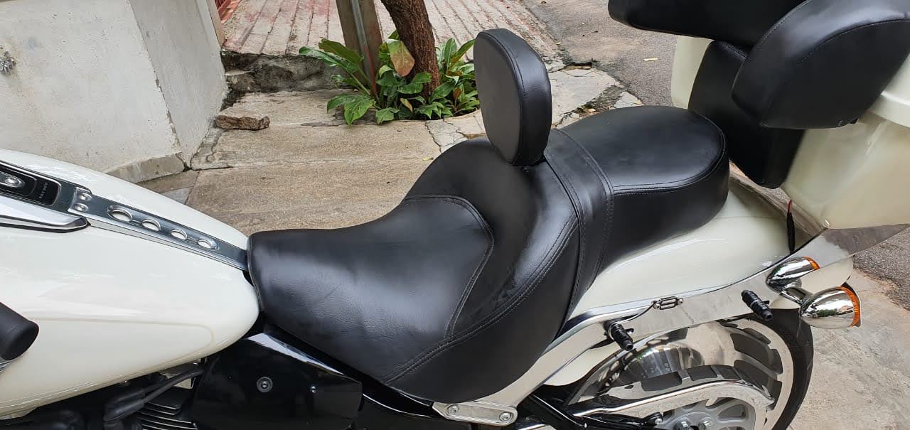 Fatboy 2018 – Full Seat Optional Rider Backrest