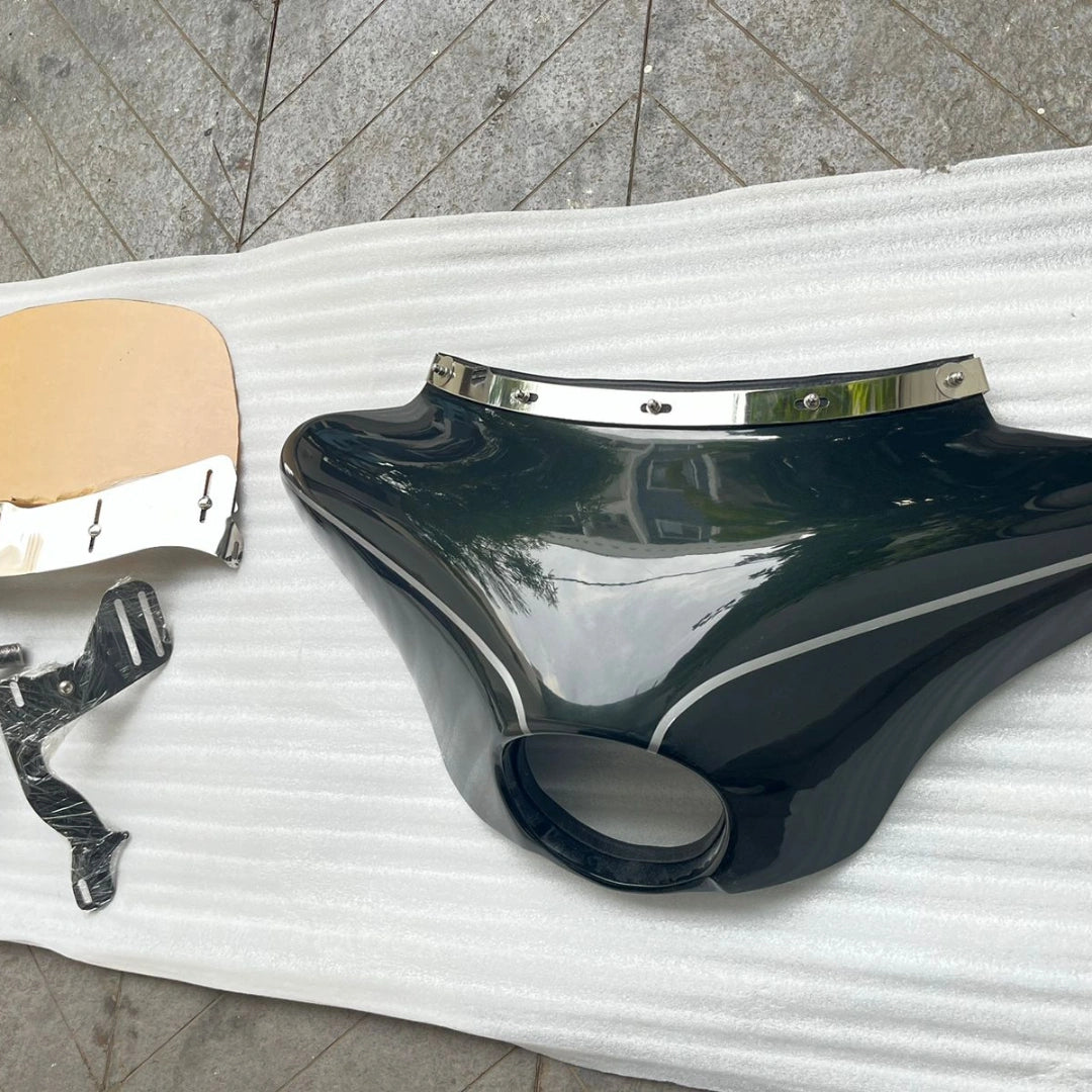 Chrome trim detail on AeeDEA Batwing Fairing