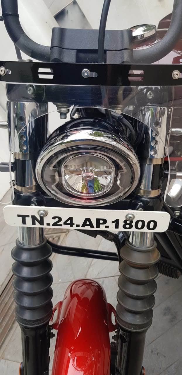 Street Bob 2018 – Fully Adjustable Windshield – Split Tall Type